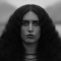 LA NIÑA - FIGLIA D' 'A TEMPESTA